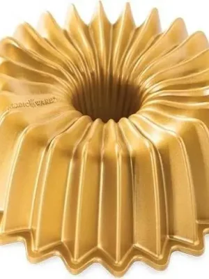 Nordic Ware Premier Gold Collection Forma na bábovku Brilliance, 1.2 l Ověřený